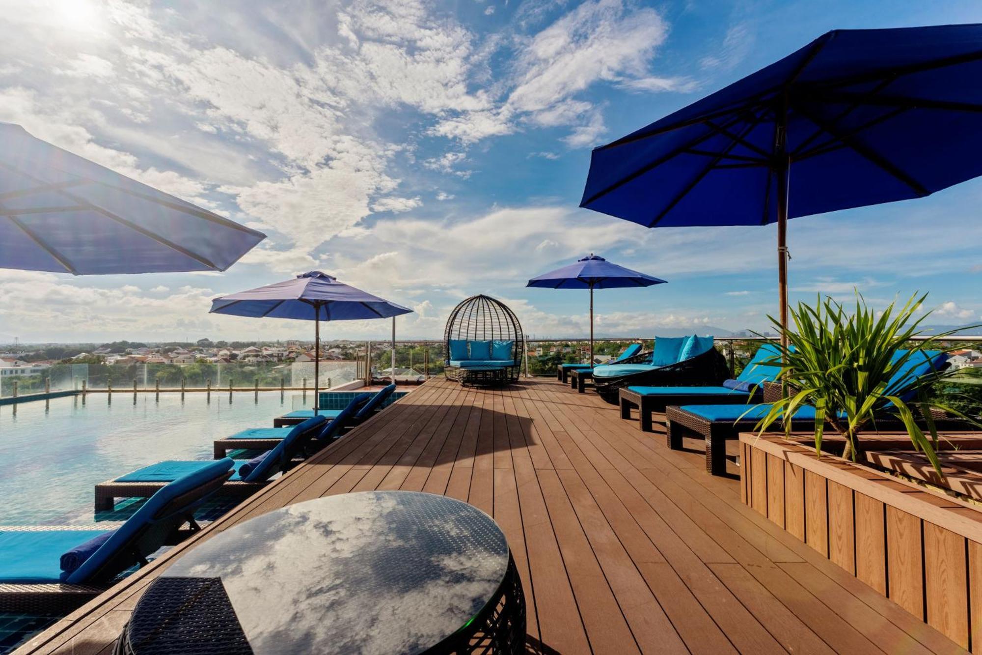 Qualia De Hotel Hoi An - Rooftop Bar City View Екстер'єр фото